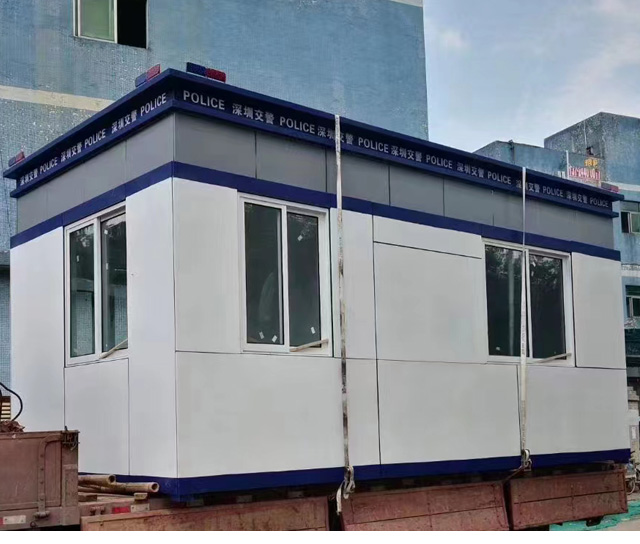 金属雕花板岗亭3